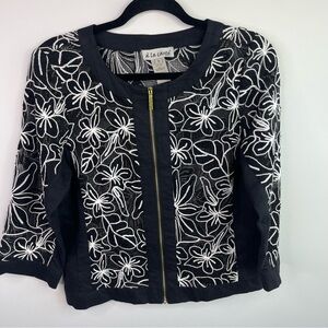 A La Carte Mesh Embroidered black and white Floral Lightweight Jacket Size S